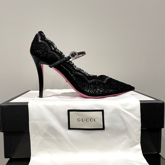 Gucci Black Mary Jane Virginia Lace Pump Sz 38.5 NEW - Picture 1 of 16